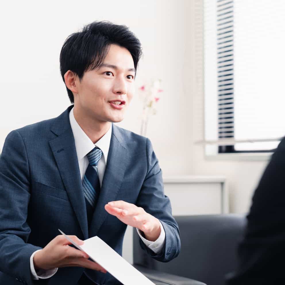 最短1営業日でお見積もり・司会候補者をご提案