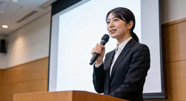 日本語・英語の同時通訳が入る講演会の司会進行