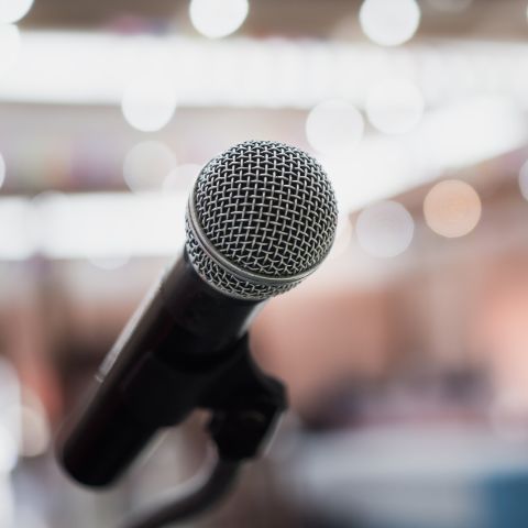 投資セミナー用資料を動画化