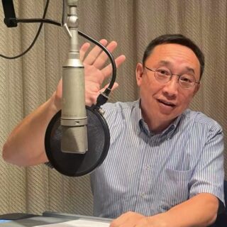 ボイスマートのフリーランスナレーター胡興智