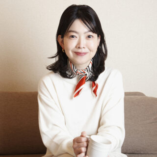 座主 エリ